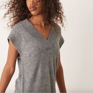 Coldwater Creek Gray Knit Sweater Veat Size XL